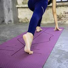 yoga mat with lines